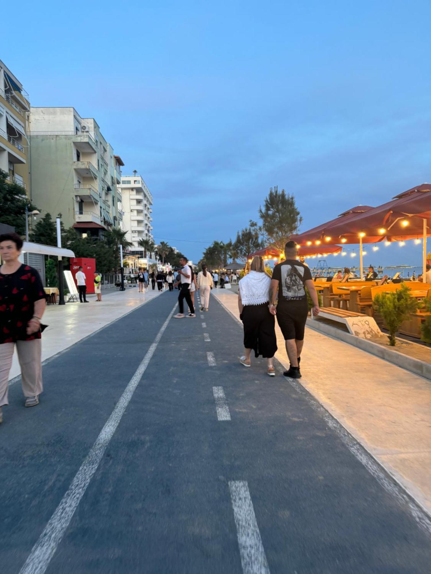 Melas Villa Durres Exterior photo